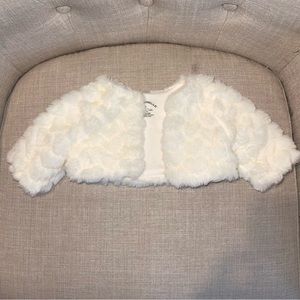 Pastourelle by Pippa & Julie faux fur shawl 0-3m